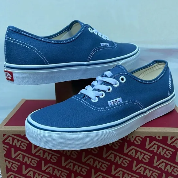 Vans Men’s Authentic NavyVN000EE3NVYSneakers