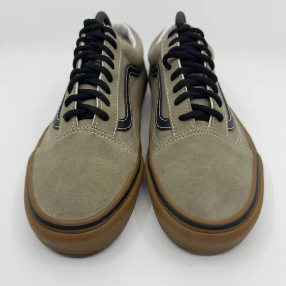 Vans Old Skool Low Skateboard Sneakers Mens 9 Brown Black Gum Lace Up Shoes
