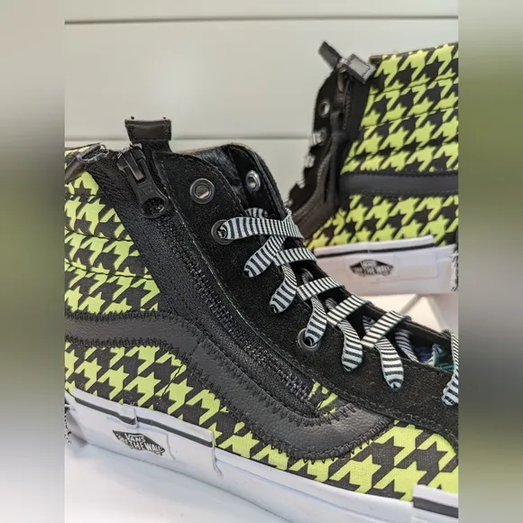 Vans SK8-HI Top What the Buffalo - Multi Plaid Skateboard shoes sneakers sz 11