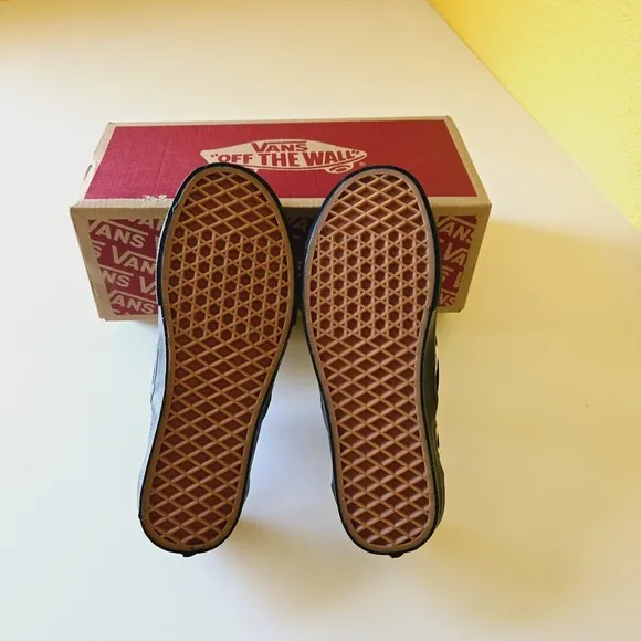 Vans Slip-On Classic '90s Grunge - Leopard Sneakers Shoes Men’s 6.5 Women's 8.0