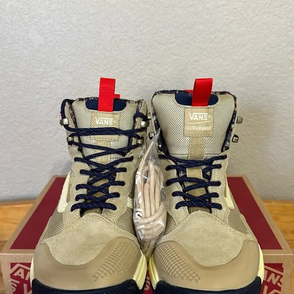 Vans ultraRange Exo hi Mte Taos Taupe ultra Cush men’s size 7.5
