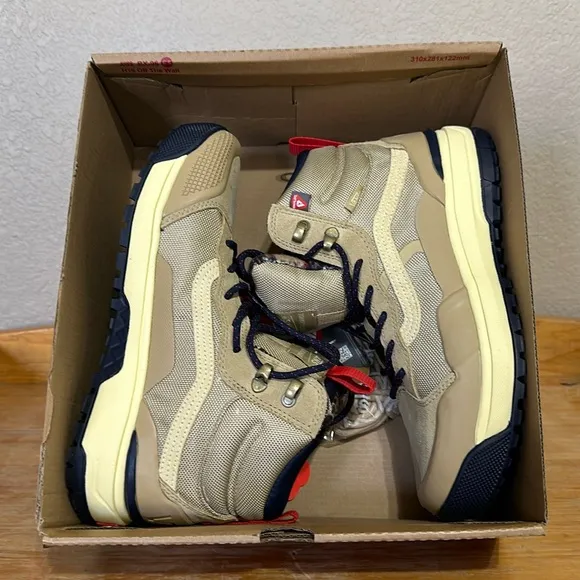 Vans ultraRange Exo hi Mte Taos Taupe ultra Cush men’s size 7.5