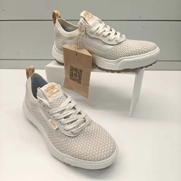 Vans UltraRange VR3 Vintage White Skateboard Beige Knit Sneakers Women's 7