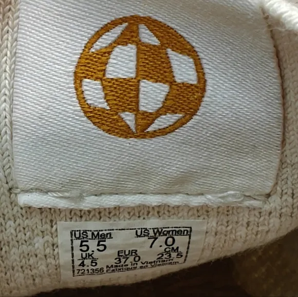 Vans UltraRange VR3 Vintage White Skateboard Beige Knit Sneakers Women's 7