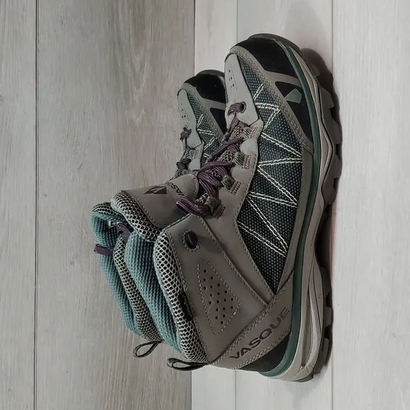 Vasque Womens Monolith Outdoor Hiking High Boots Sneakers shoes sz 8M