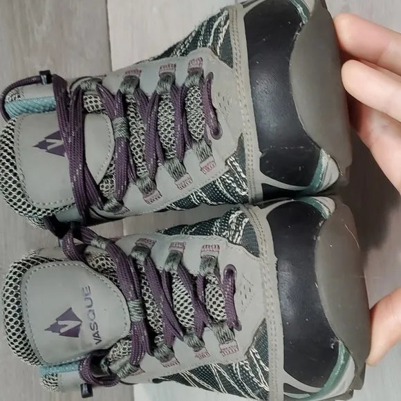 Vasque Womens Monolith Outdoor Hiking High Boots Sneakers shoes sz 8M