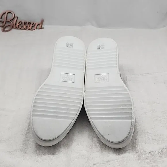 🐽VINCE🐽PEP FLYKNIT🐽 SNEAKER LOAFER🐽LADIES 8🐽PERFORATED LIGHT GREY 🐽NWOB🐽