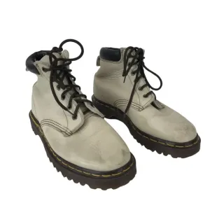 VINTAGE DR MARTENS ~CREAM BROWN LEATHER LACE UP BOOTS MADE ENGLAND MEN 5 WOMEN 7
