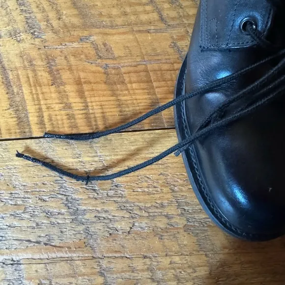 Vintage Wolverine black leather combat boots Size 11 Wide / 11W
