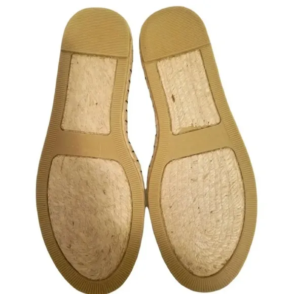 White Mountain Alfresco Slip On Shoes (Size 7M)