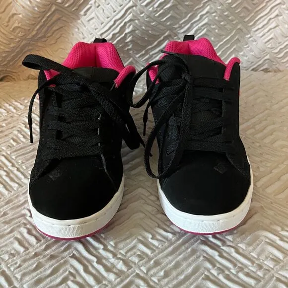 WOMENS Court Graffik DC SHOE Size 7 Hot Pink Black $65 SKATEBOARD New WO Box