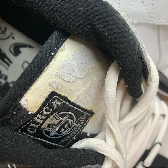 Y2K C1RCA black white two tone men’s skateboard shoes vintage 205VLC panda