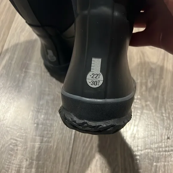 YORK SOLID BOGS waterproof LITTLE Kids' Insulated Rain Boots sz 1 NEW BLACK